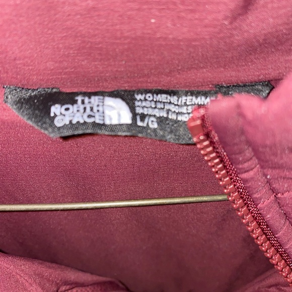 The North Face Jacket Size L - Picture 3 of 6